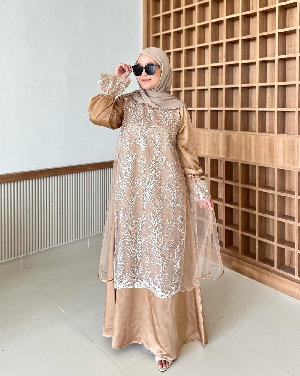 Kamila Lace Kaftan foto 5