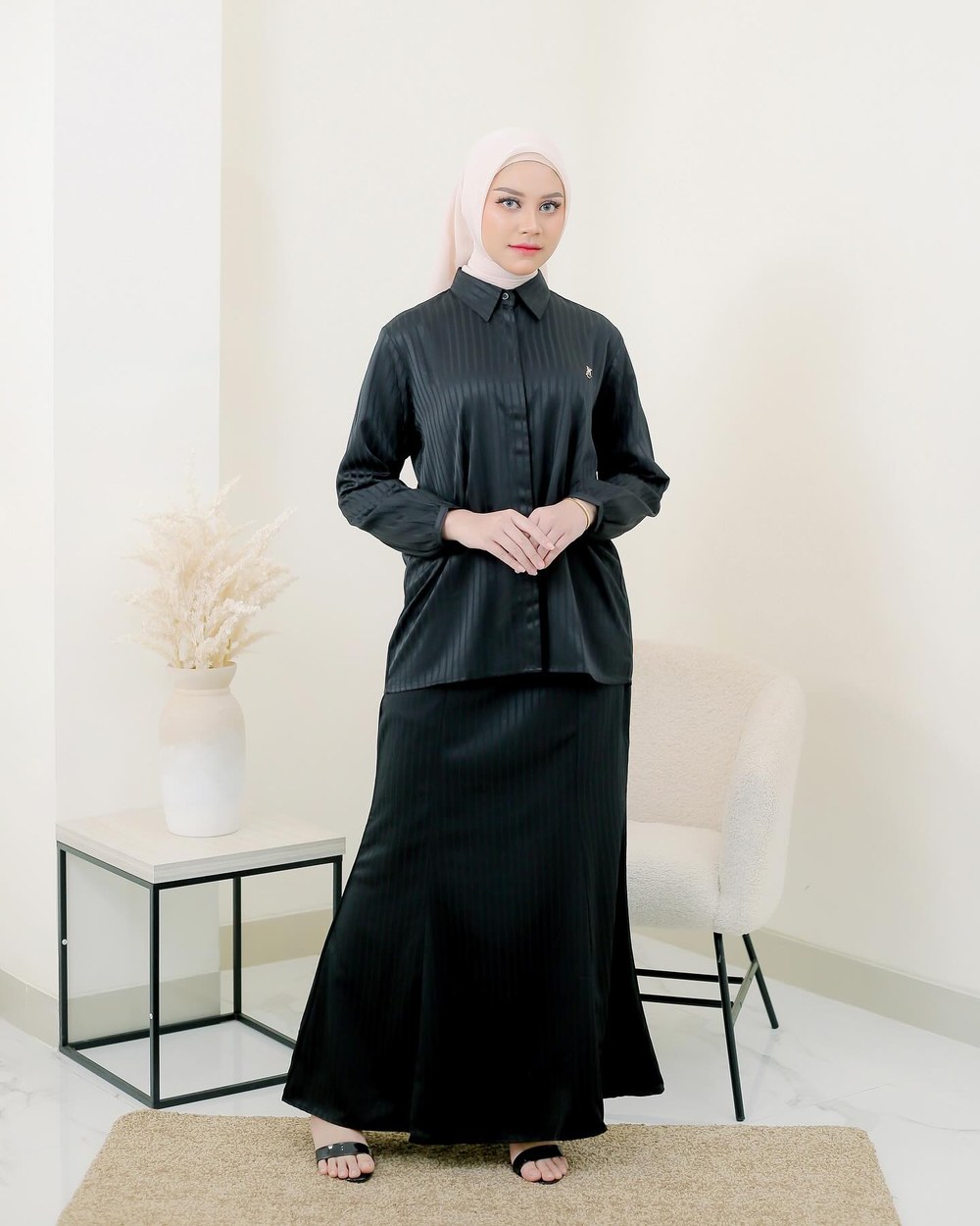 Naura Dusty Set